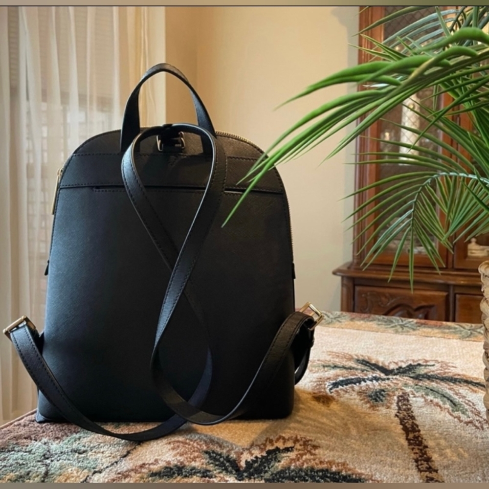 New $298 Michael Kors Saffiano Leather CINDY LG BACKPACK MK Bag - Picture 4 of 6